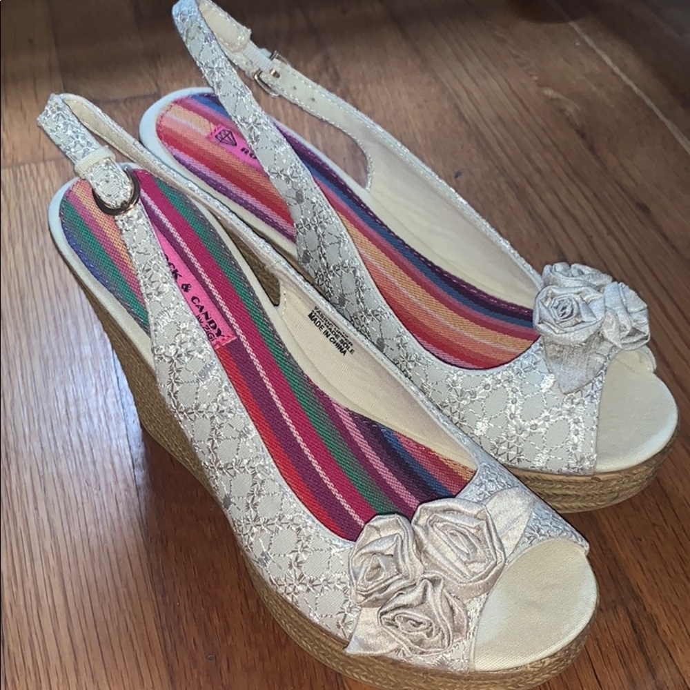 ROCK & CANDY White Wedge Heels